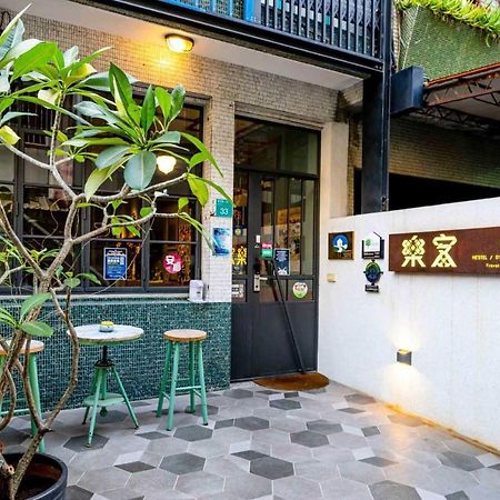 טאינאן Local Backpacker Hostel מראה חיצוני תמונה