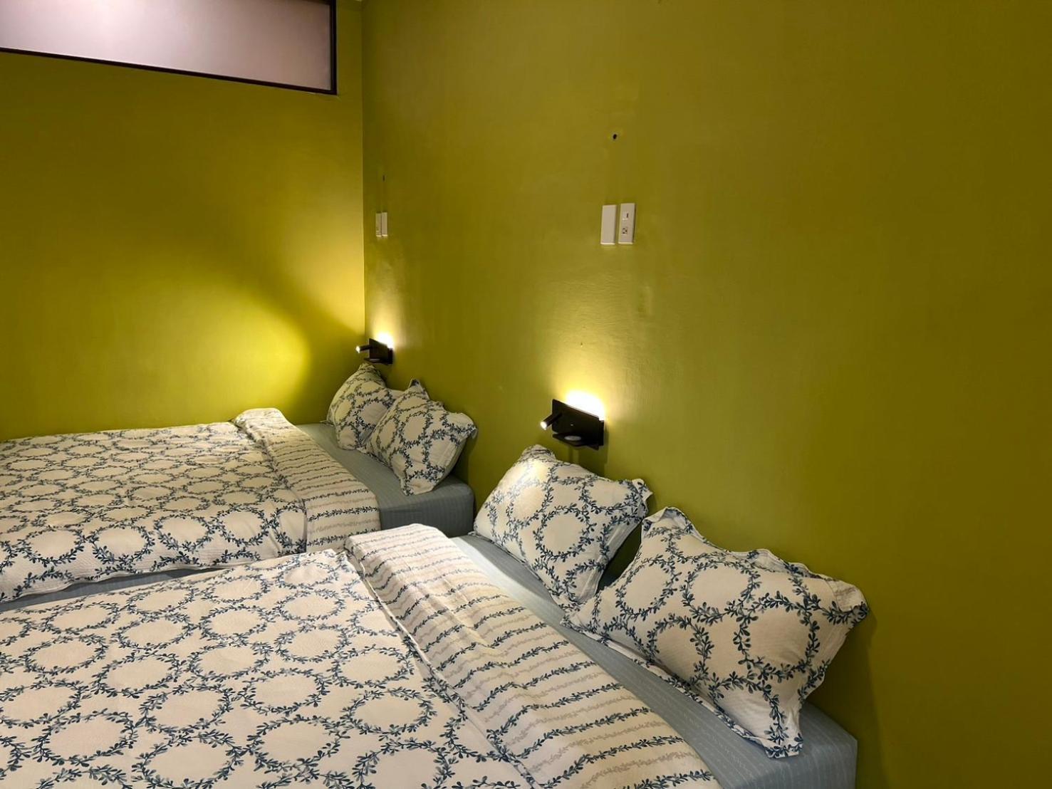 טאינאן Local Backpacker Hostel מראה חיצוני תמונה