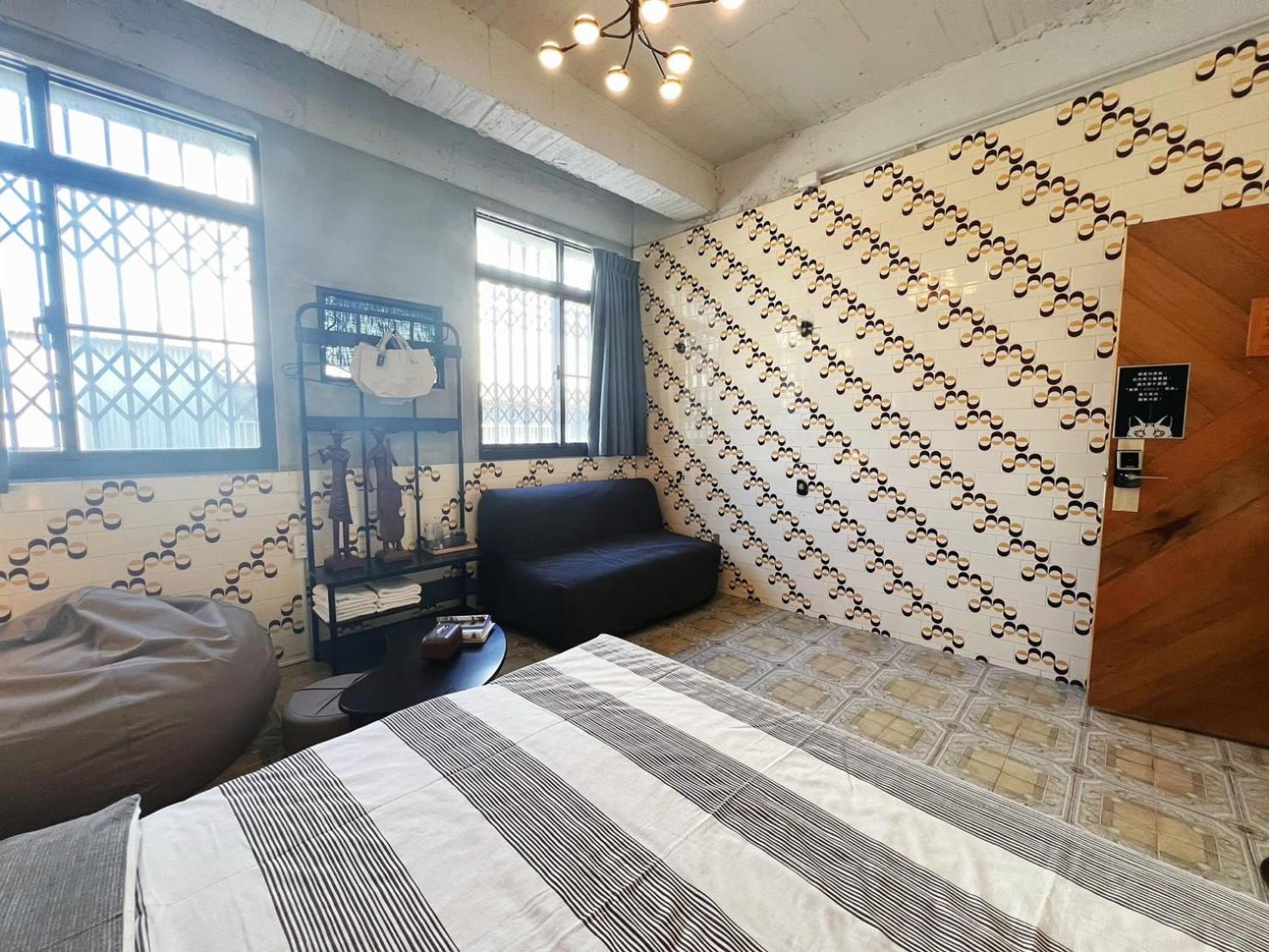 טאינאן Local Backpacker Hostel מראה חיצוני תמונה