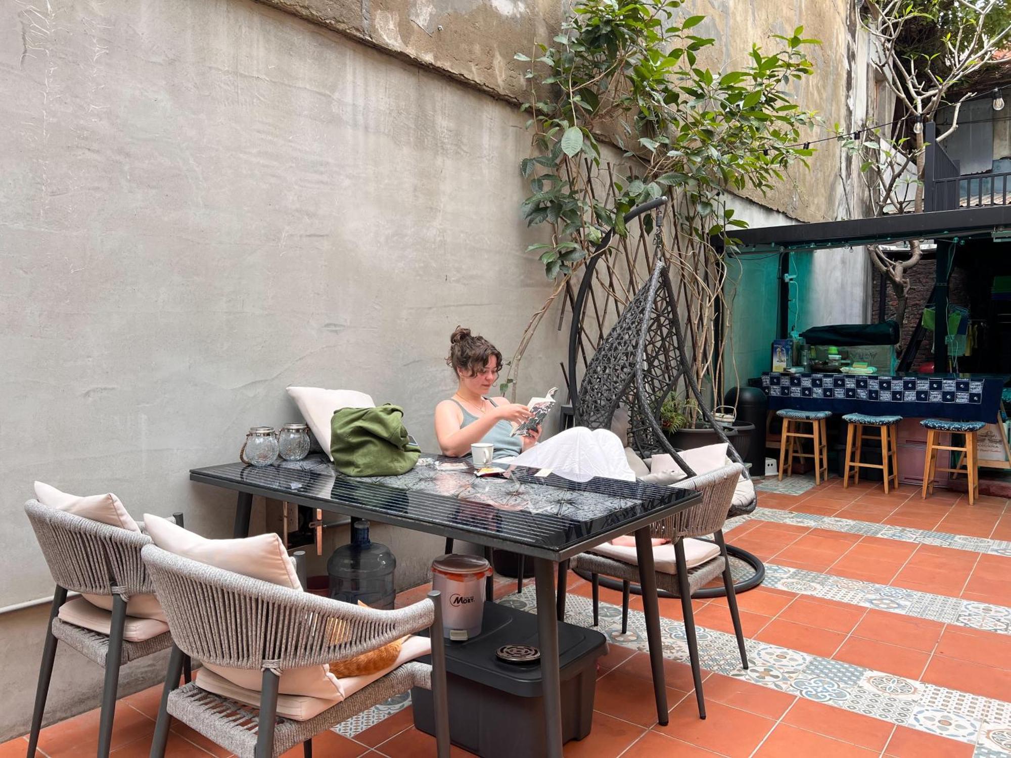 טאינאן Local Backpacker Hostel מראה חיצוני תמונה