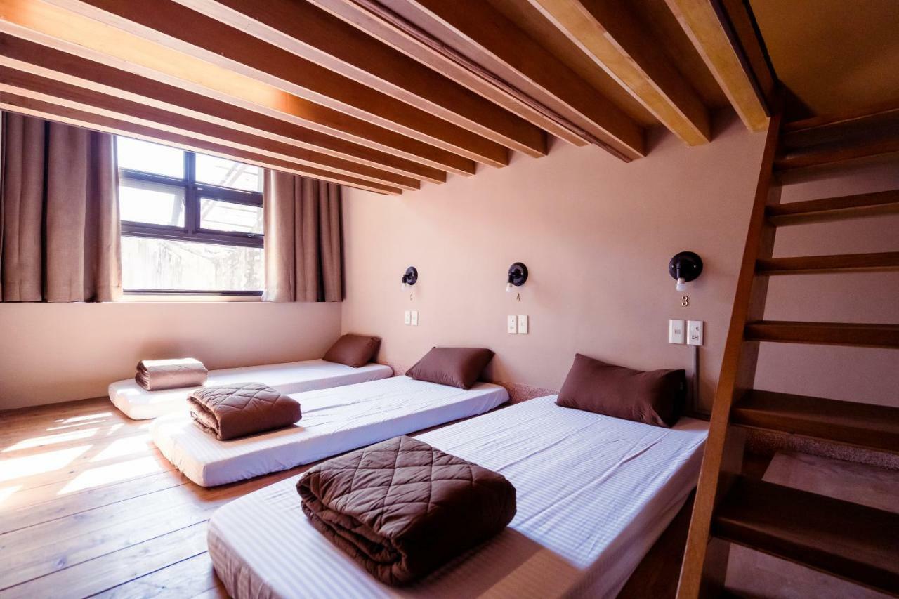 טאינאן Local Backpacker Hostel מראה חיצוני תמונה